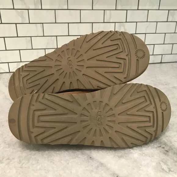 UGG Neumel Chukka Boots Mens Size 14 Chestnut Suede Sheepskin Shoes Waterproof - Picture 7 of 9